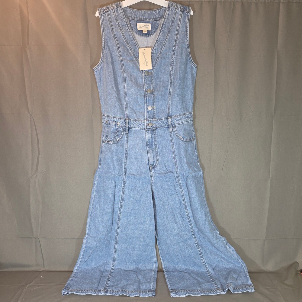 Universal Thread Womens Light Wash Denim Wide Leg Button Front Jumpsuit Size 8